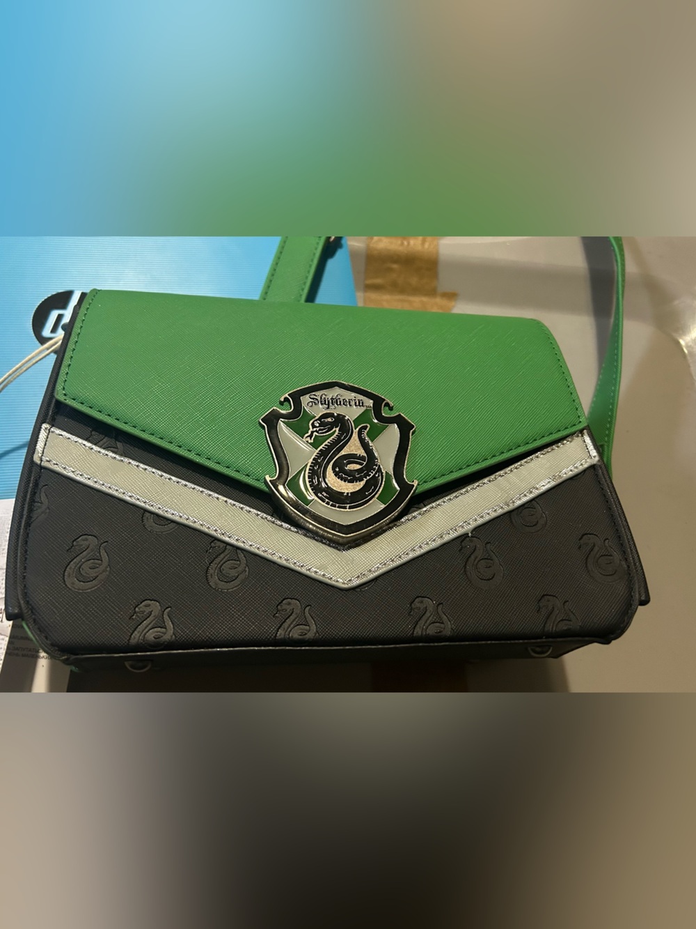Loungefly Harry Potter Slytherin Crest Green & Black Crossbody Bag NWT